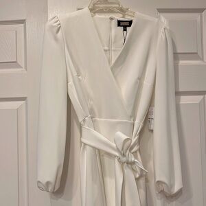 Alexia admor white dress